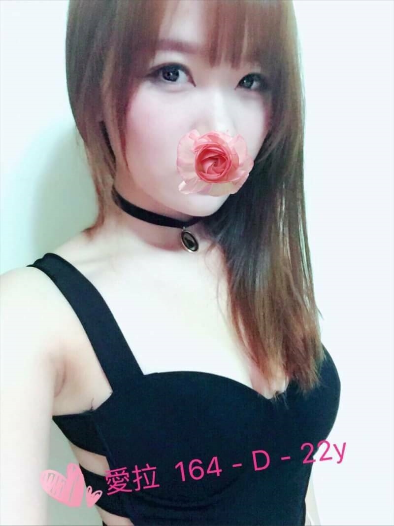 嘉義東區定點茶 佳迪 164/46/22/34D 服裝店小姐姐